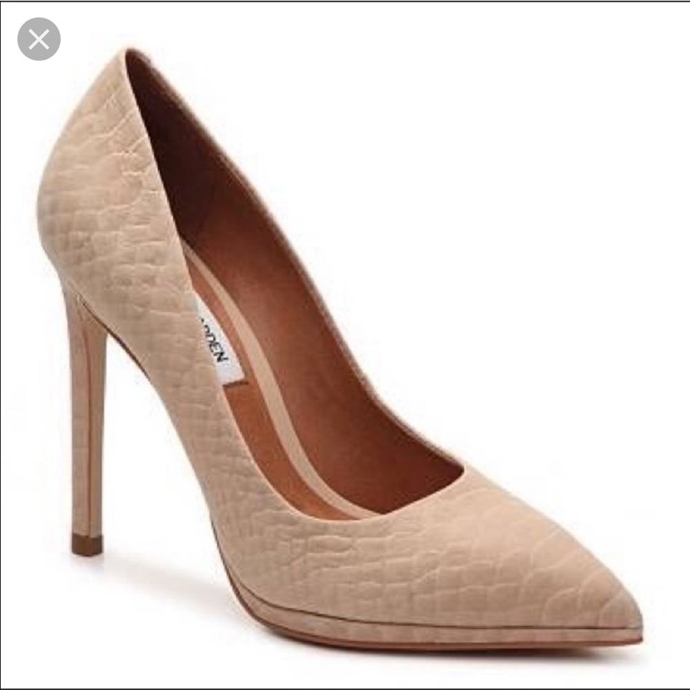 Steve Madden “Helix” Nude Heels